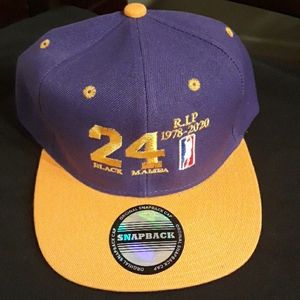 Snap back RIP Black Mamba Cap